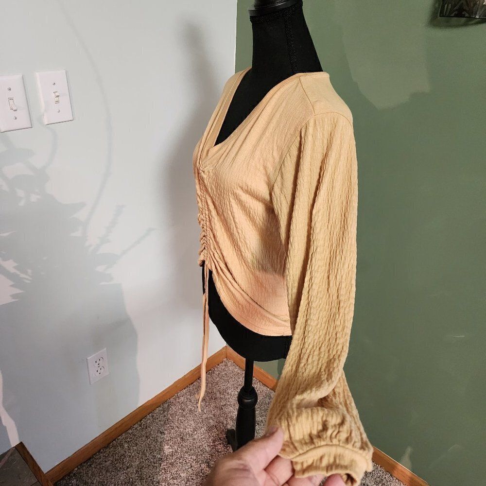 Olivia Sky Womanโs Orange Cropped Front Ruffle Bell Long Sleeve BOHO NWT